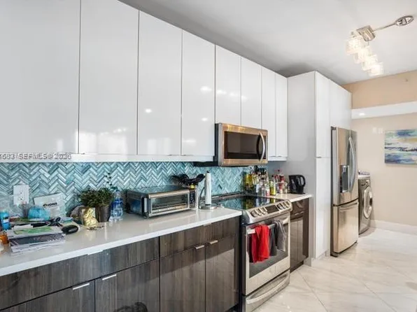 3020 NE 32nd Ave, Fort Lauderdale, FL