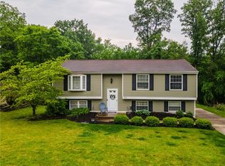 111 Briar Path, Imperial, PA 15126