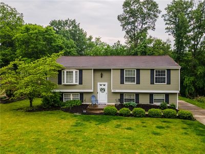 111 Briar Path, Imperial, PA, 15126