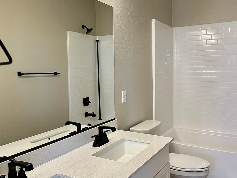11825 Pandion Ave — Photo 14