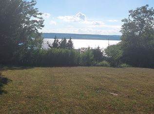 5764 Sunset Ct, Romulus, NY 14541