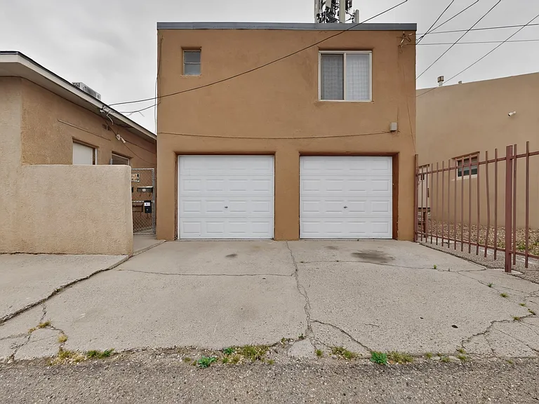 4404 Lomas Blvd NE #1 — Photo 2