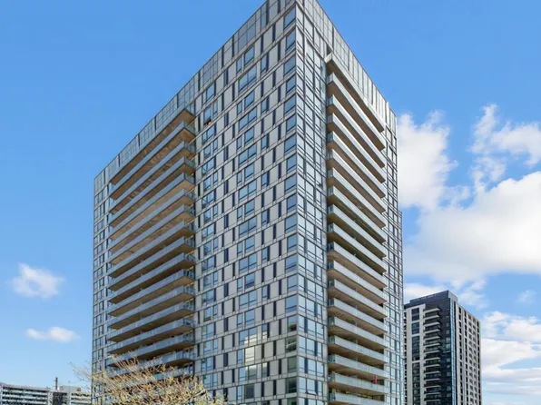 83 Redpath Ave #711, Toronto, ON M4S 0A2