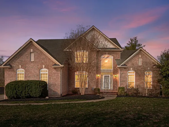 1811 Grey Pointe Dr, Brentwood, TN 37027