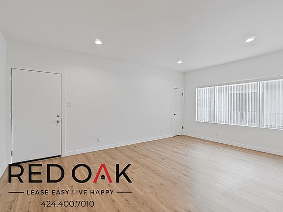5th image of 5312 Corteen Pl APT 15