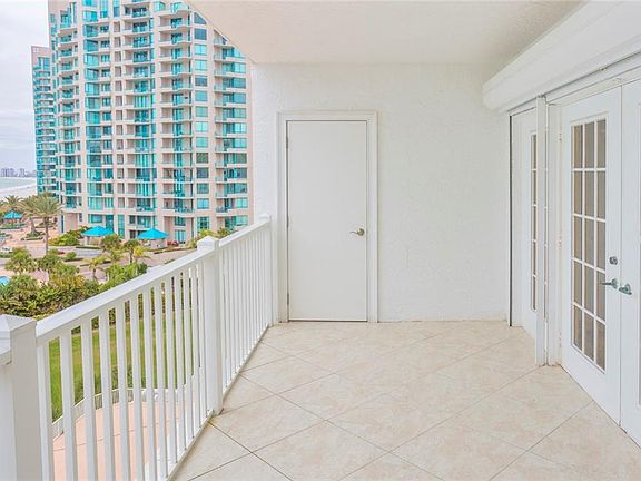 4th image of 1582 Gulf Blvd APT 1602