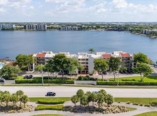 113 Lake Emerald Dr APT 201, Fort Lauderdale, FL 33309
