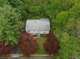 18 Headden Dr, Spring Valley, NY 10977