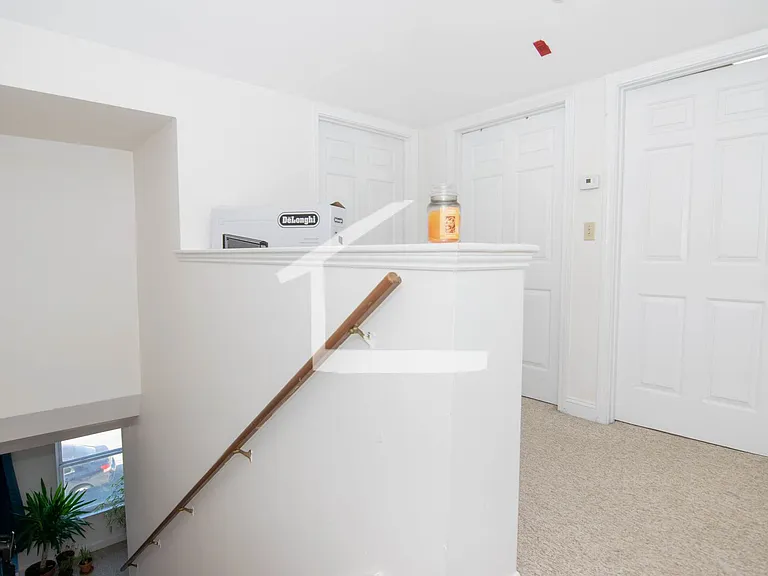 8-10 Glencoe St #2 — Photo 9