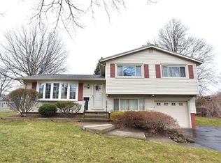 65 Helenwood Rd, Rochester, NY 14616