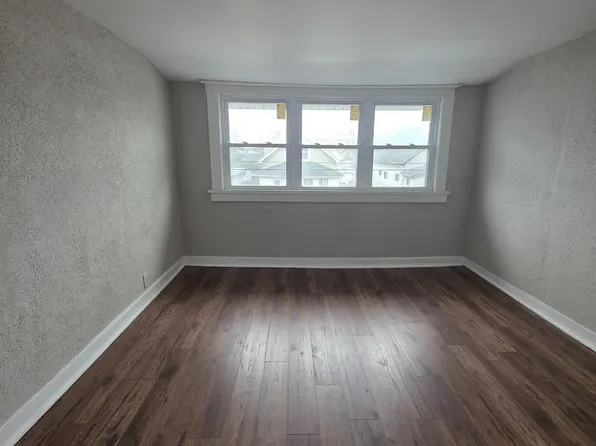 274 Newburgh Ave #2, Buffalo, NY 14215