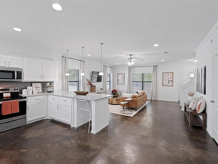 12710-101 Englemann Dr — Photo 17