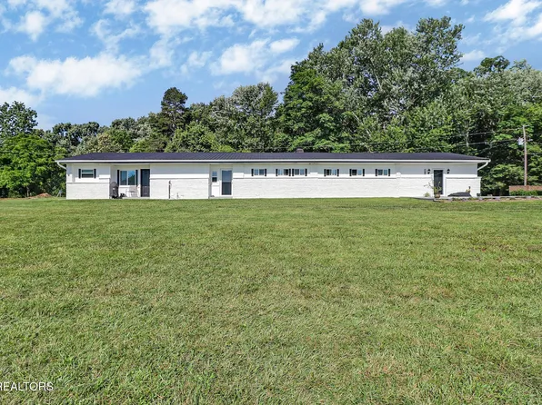 1104 Allardt Hwy, Jamestown, TN 38556
