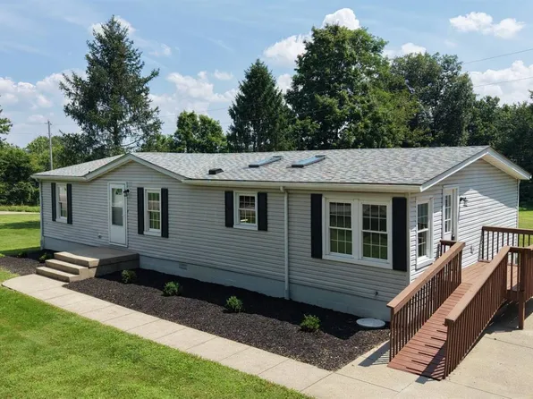 20924 Burtzelbach Rd, Guilford, IN 47022