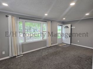 540 W Main St, Valley Center, KS 67147