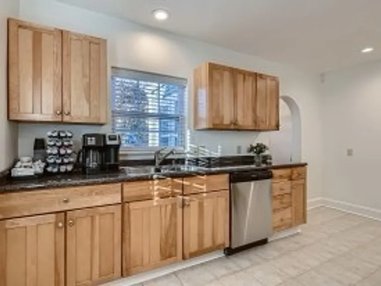 1716 Chester Springs Rd — Photo 8