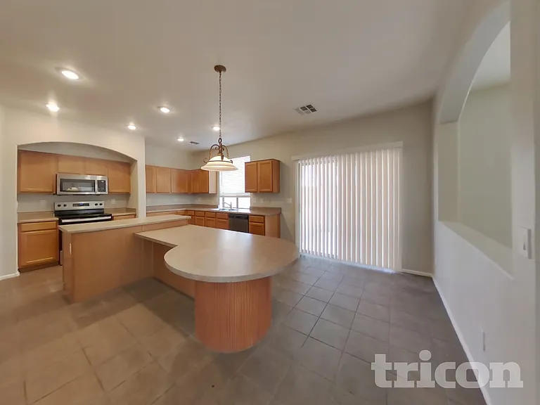 42614 W Venture Rd — Photo 6