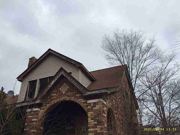 17152 Hickory