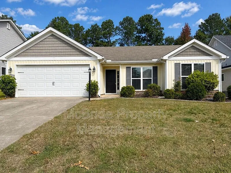 4 bed, 2.0 bath, 1742 sqft, $1,895 — Photo 1