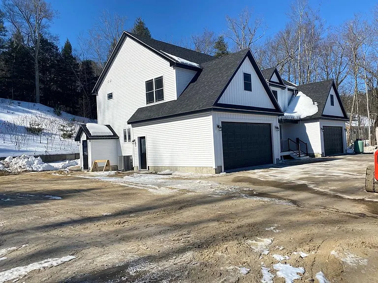53 River Rd #A — Photo 2