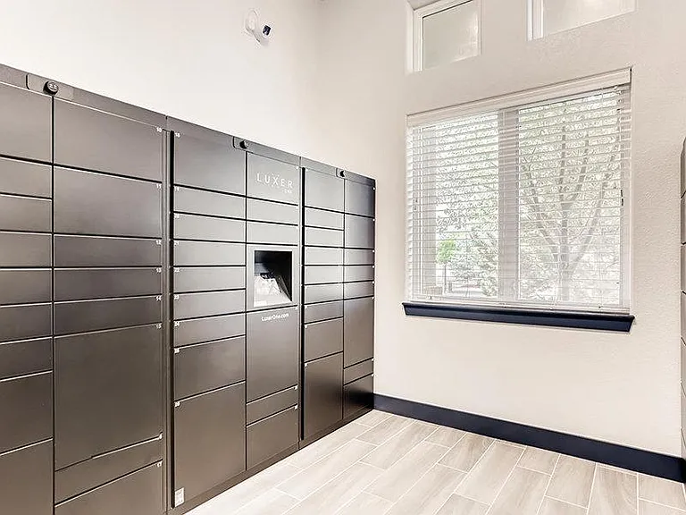 Allure Apartments — Photo 23
