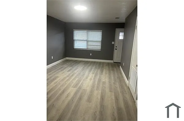 Building Photo - 1730 2nd St NW #B
