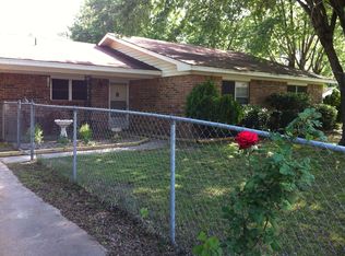 200 NE 6th St, Muldrow, OK 74948