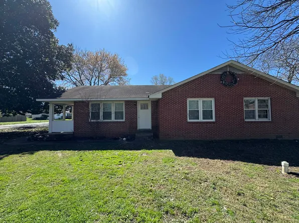 1619 Main St #B, Murray, KY 42071