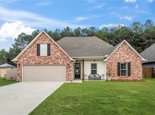 15604 Grassy Ln, Covington, LA 70435