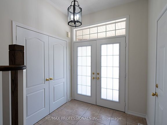 4th image of 3184 Nixon Gate