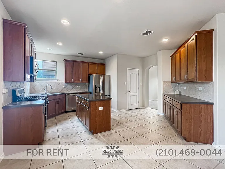 12023 Faithcrest — Photo 15