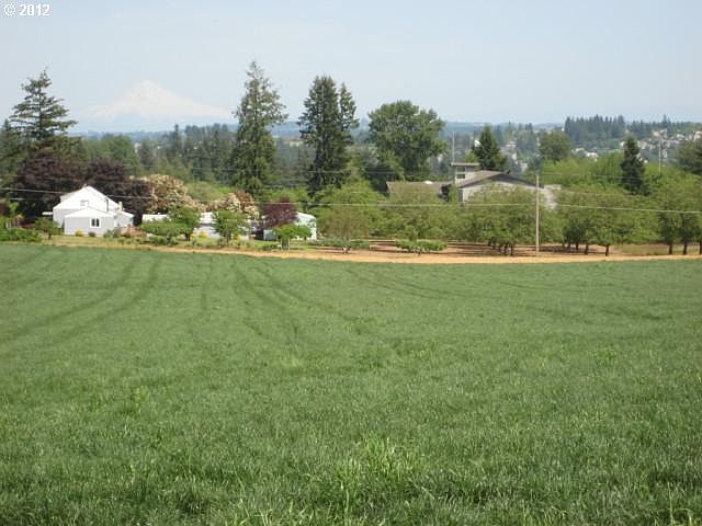 2nd image of 18980 SW Kruger Rd