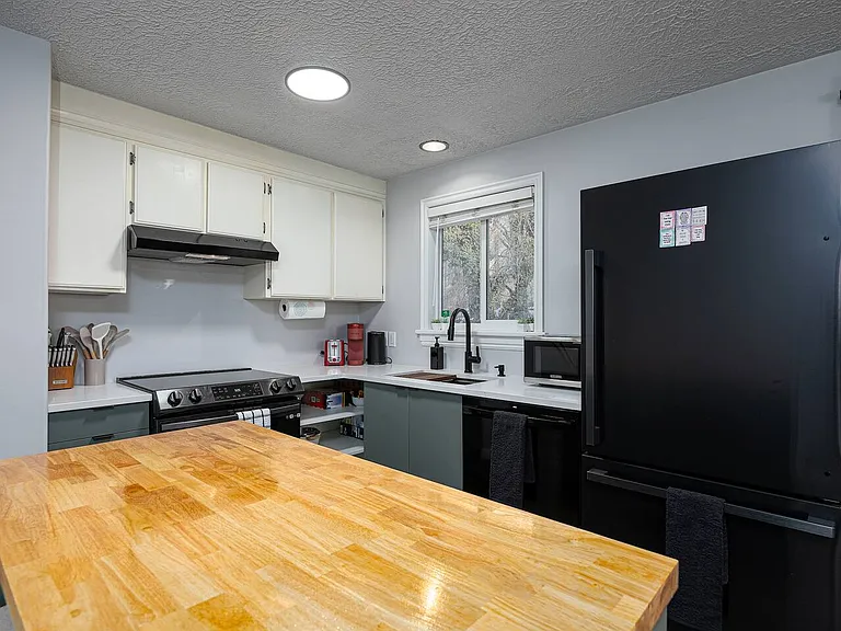 9465 S Streatham Rd #1 — Photo 5