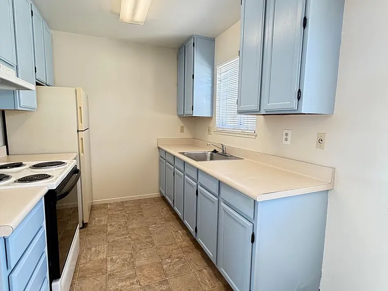 2217 Otis Drive — Photo 10