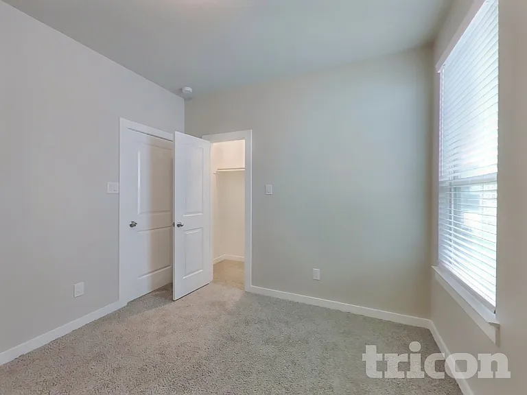 5163 Klein Orchard Dr — Photo 11