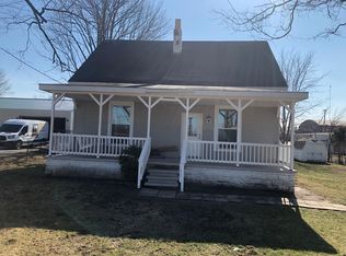 711 E Middletown Rd, Waldron, IN 46182