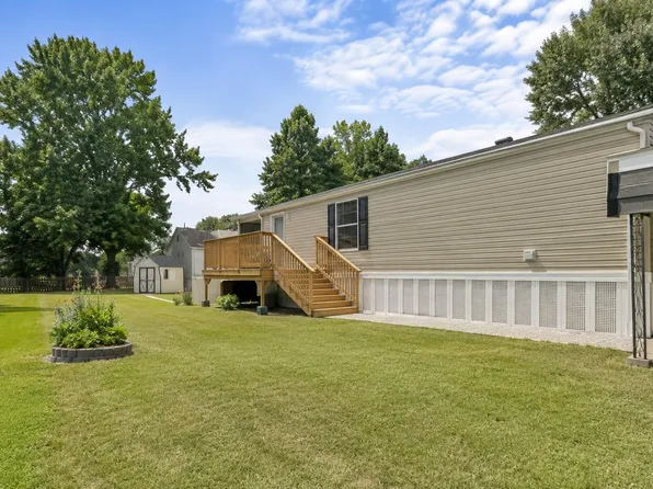 13053 Oak Manor Ct, Willis, TX 77318