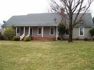 736 W Double Shoals Rd, Lawndale, NC 28090