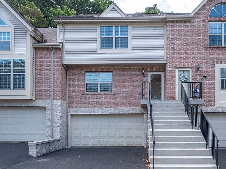 1st image of 602 Berrington Ct