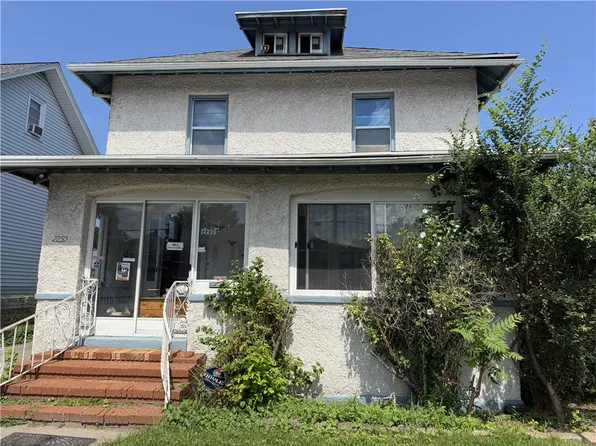 2250 Clifford Ave, Rochester, NY 14609