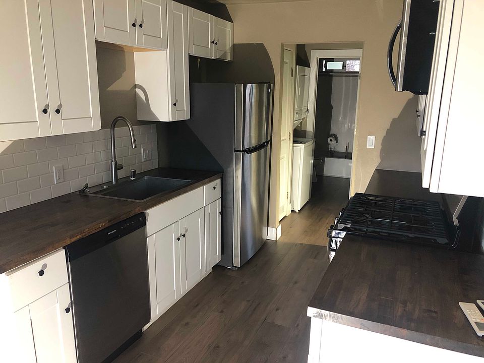 1st image of 117 De Force Ave