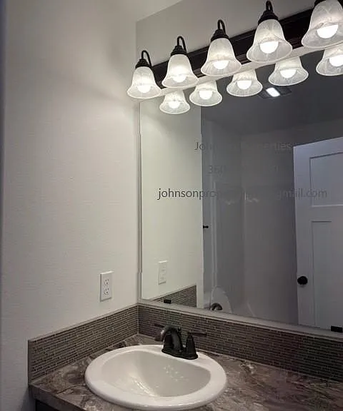 Master Bathroom 2