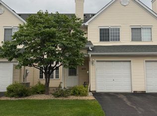 472 Aqua Cir, Lino Lakes, MN 55014