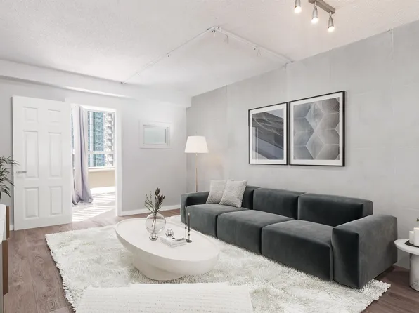 789 Drake St #1004, Vancouver, BC V6Z 2N7