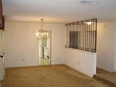 3rd image of 2472 Woodmere Blvd