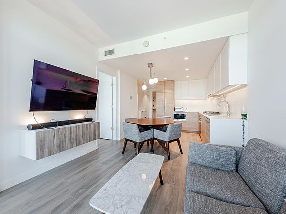 2nd image of 1045 Austin Ave #808