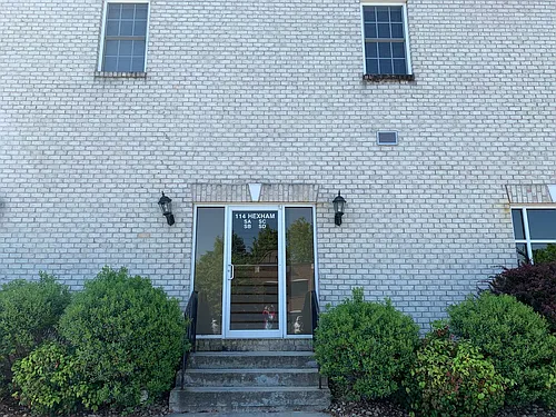 114 Hexham Dr Photo 1