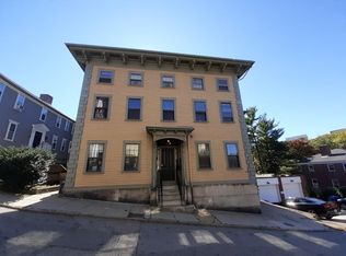 35 Bowen St #B, Providence, RI 02903