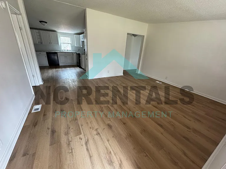 919 Clarence McKeithan Rd — Photo 4