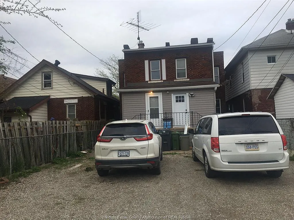 Building Photo - 1101 Elsmere Ave